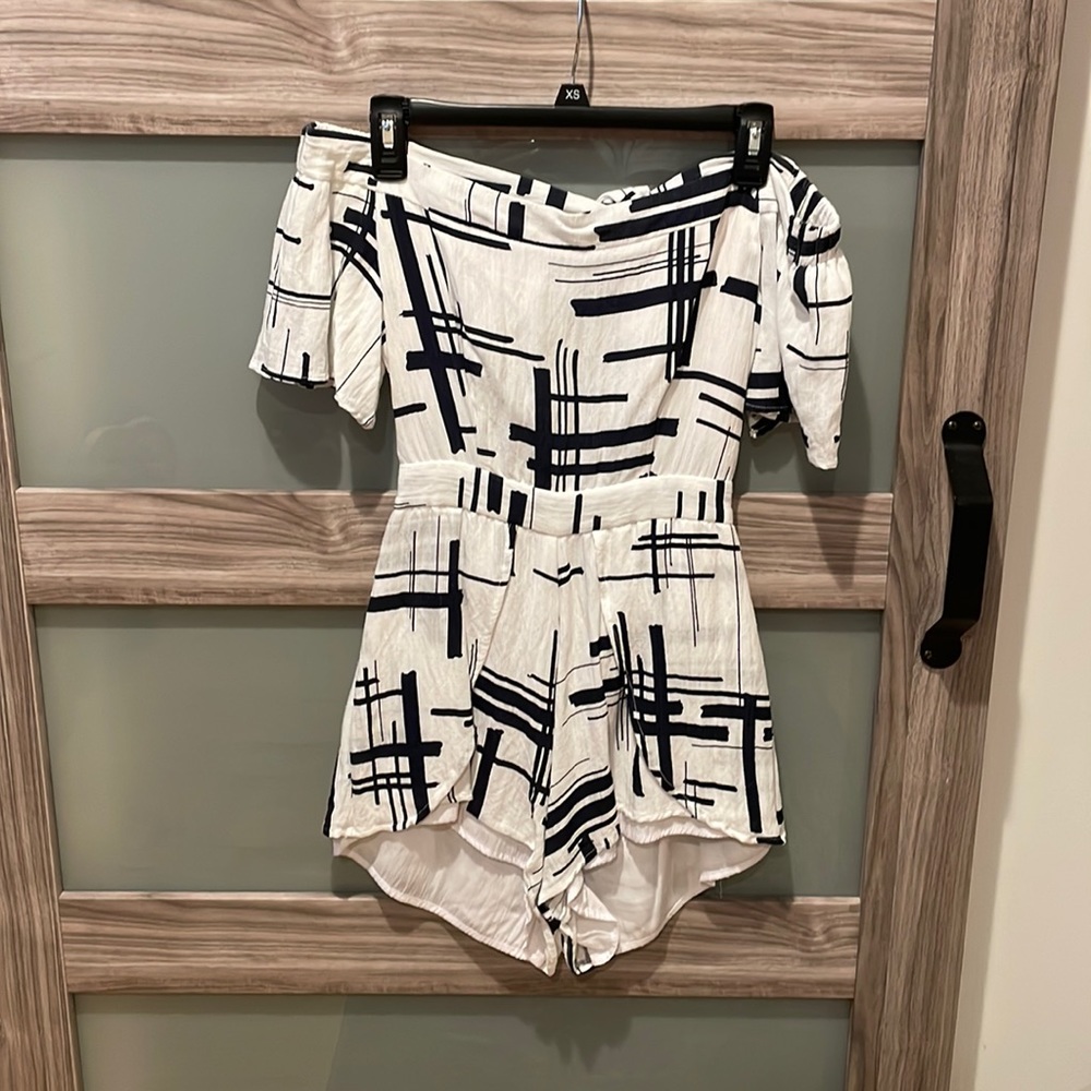 Blush Boutique off the shoulder Romper.  Size S.